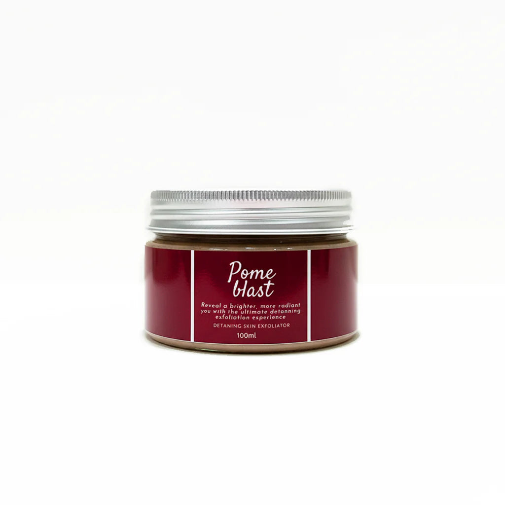 Soak in Love Pome Blast Detanning Skin Exfoliator 100ml in a premium skincare jar.