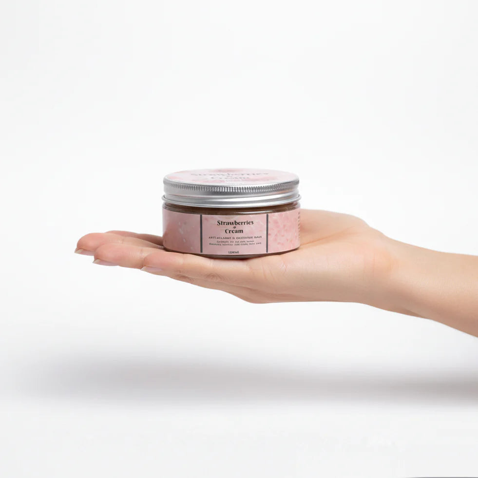 Hydrating cream mask for soft, calm, and healthy-looking skin.