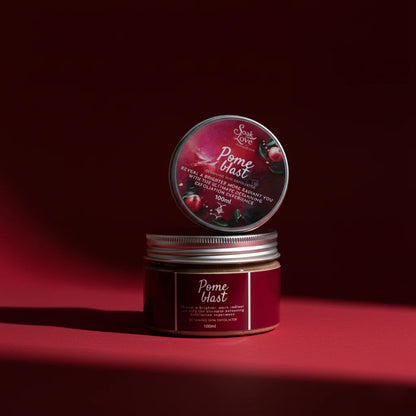 Detanning body scrub for smoother and radiant skin.